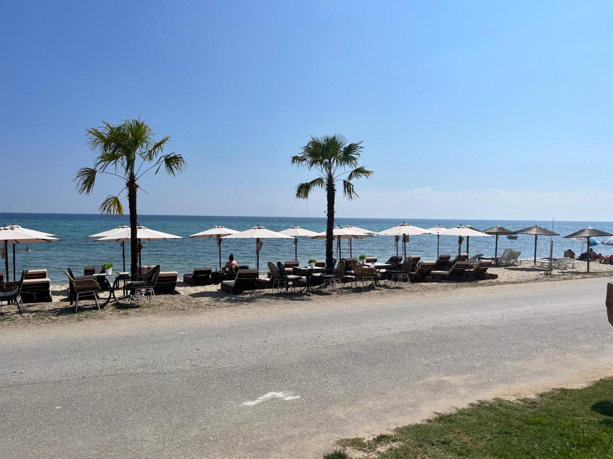 VergiaOkkio Sea View公寓 外观 照片